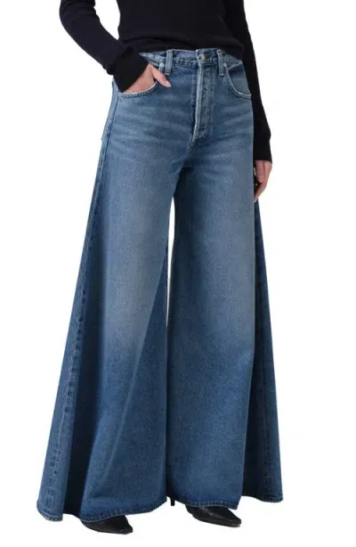 Citizens Of Humanity Amari Ultrahigh Waist Wide Leg Jeans In Dweller