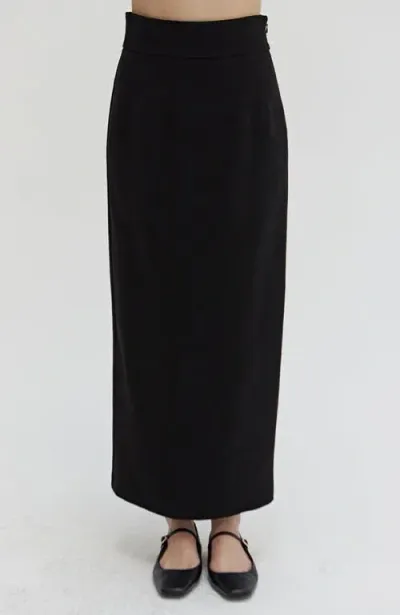 Crescent Maxi Pencil Skirt In Black