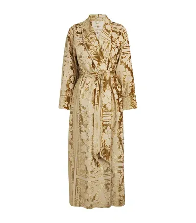 Daniel Hanson Jacquard Liquid Velvet Robe In Gold