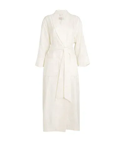 Daniel Hanson Silk Paisley Dressing Gown In White