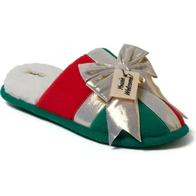 Dearfoams Novelty Holiday Christmas Scuff Slipper In Red Multi