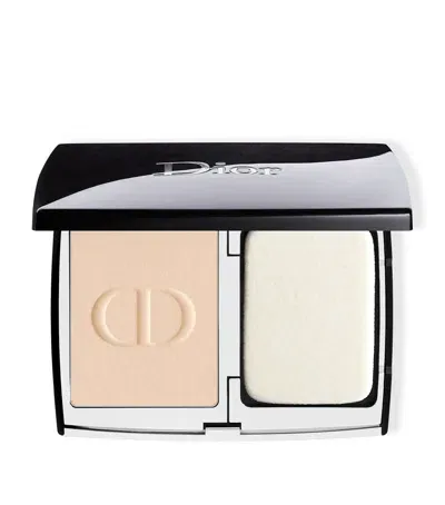 Dior Forever Natural Velvet Compact Foundation In White