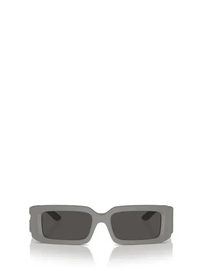 Dolce & Gabbana Eyewear Rectangular Frame Sunglasses In Grey