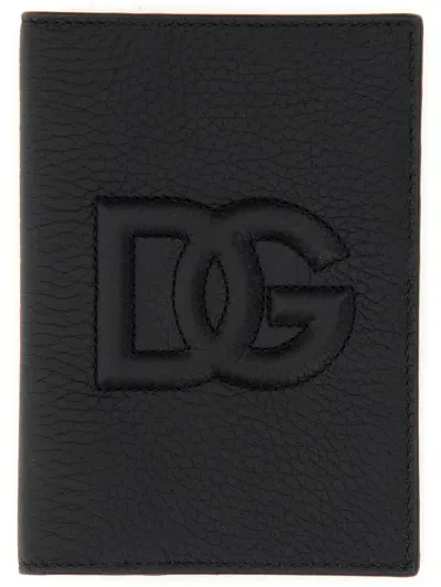 Dolce & Gabbana Leather Passport Holder In Black