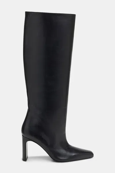 Dorothee Schumacher Pull-on Calfskin Boots In Black