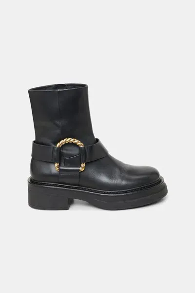 Dorothee Schumacher Short Biker Boots With Twisted D-ring Detail In Black