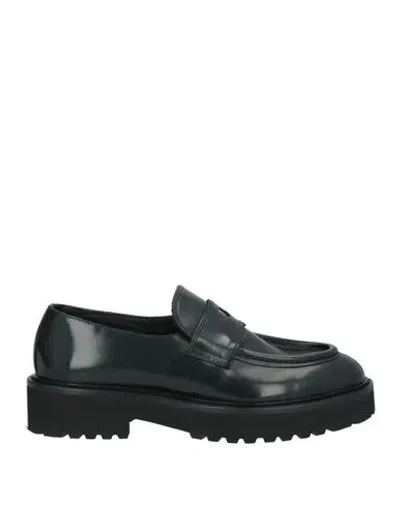 Doucal's Leather Loafers In Black