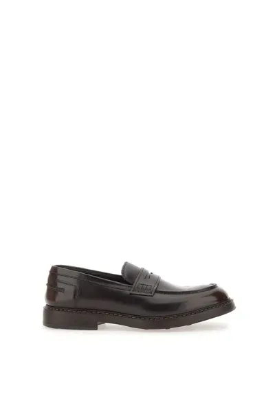 Doucal's Round-toe Leather Loafers In Brown