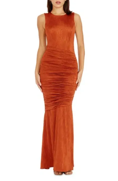 Dress The Population Violetta Ruched Sleeveless Gown In Burnt Orange