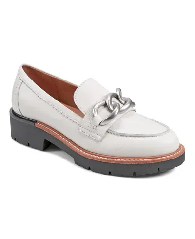 Earth Women's Zalor Round Toe Lug Sole Casual Slip-on Loafers In Cream Leather