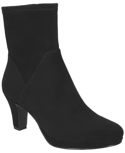 Easy Street Women's Solana Platform Boots In Black Lamy