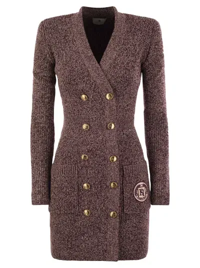 Elisabetta Franchi Double-breasted Robe Manteau With Logo Patch In Bordeaux