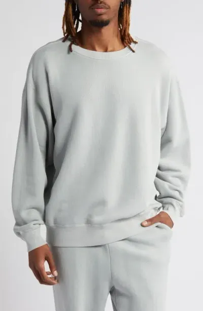 Elwood Core Oversize Crewneck Sweatshirt In Icicle