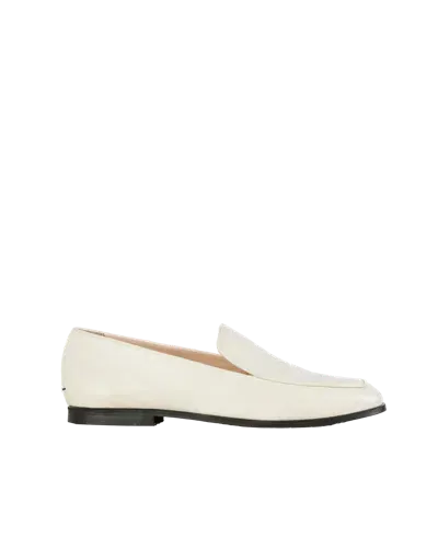 Essen The Modern Moccasin In Beige