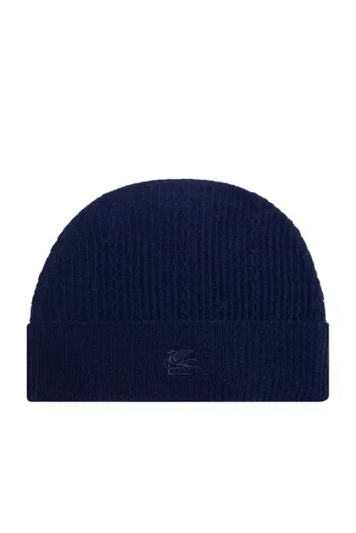 Etro Logo Embroidered Knitted Beanie In Navy