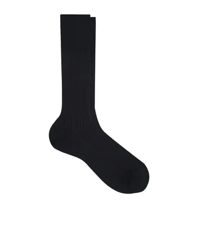 Falke Egyptian Cotton Ribbed Socks In Black