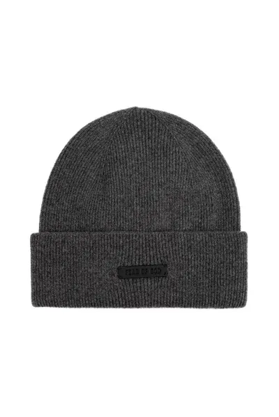 Fear Of God Logo Patch Ribbed Knit Beanie In Grey