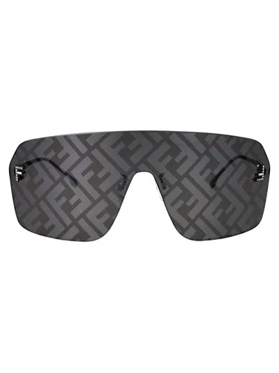 Fendi Mask Sunglasses Fe4121 Us 02 A In Black