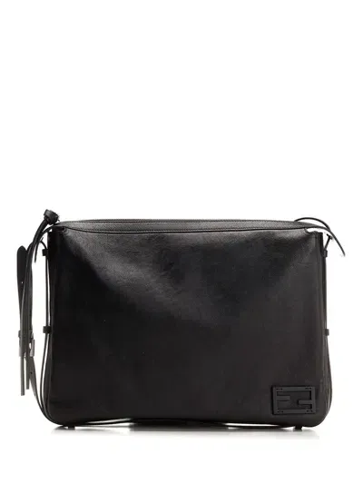 Fendi Simply  Bag In Black