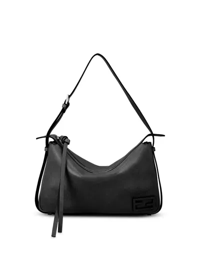 Fendi Simply Medium Shoulder Bag In Black Puvibr