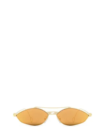 Fendi Sunglasses In Gold