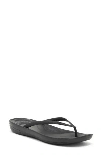 Fitflop Iqushion Flip Flop In Black Fabric