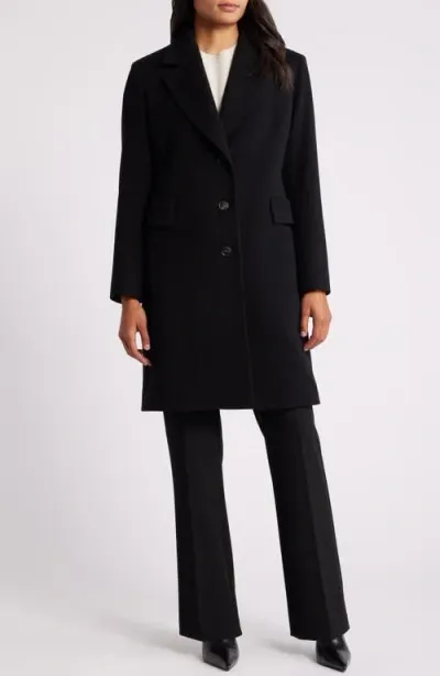 Fleurette Wool Coat In Black