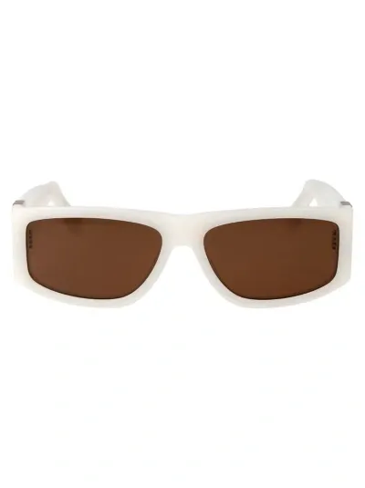 Gcds Rectangular Frame Sunglasses In White