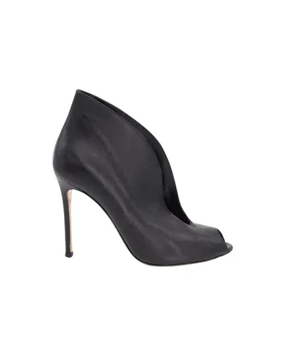 Gianvito Rossi Vamp Boots In Grey