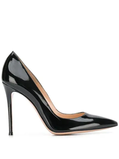 Gianvito Rossi Patent Leather Pumps In Black