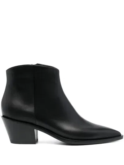 Gianvito Rossi Boots In Black