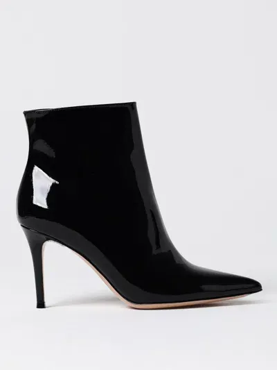 Gianvito Rossi Boots  Woman Color Black In Schwarz