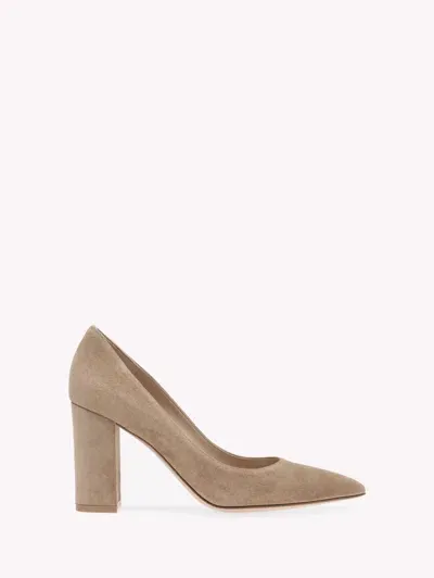 Gianvito Rossi Piper Pump 85 In Brown