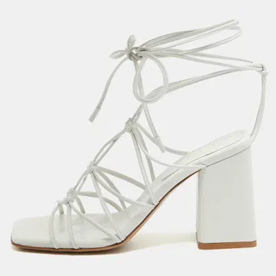 Pre-owned Gianvito Rossi White Leather Minas Sandals Size 39