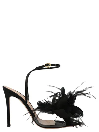 Gianvito Rossi Ynez Sandals In Black