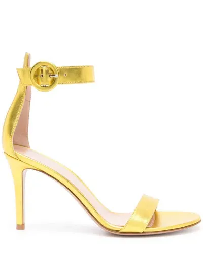 Gianvito Rossi Portofino 85mm Metallic-leather Sandals In Gelb