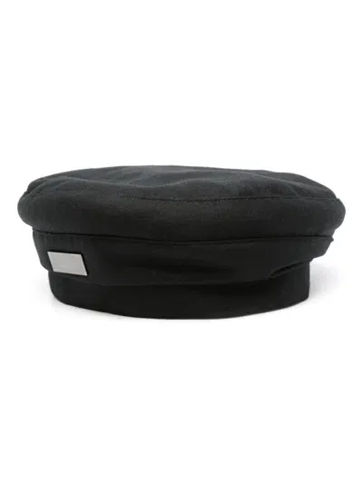 Giorgio Armani Logo-plaque Beret In Black