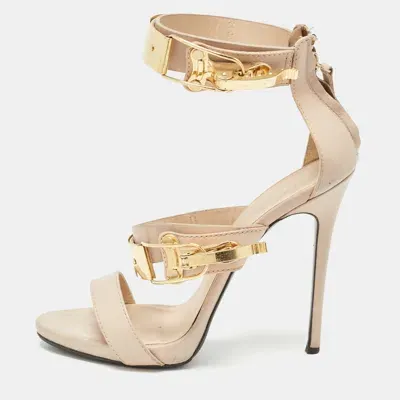 Pre-owned Giuseppe Zanotti Beige Leather Buckle Detail Back Zip Sandals Size 39