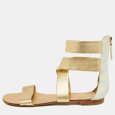 Pre-owned Giuseppe Zanotti Gold/white Python Embossed Leather Ankle Cuff Flat Sandals Size 38