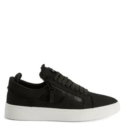 Giuseppe Zanotti Gz94 Panelled Sneakers In Black