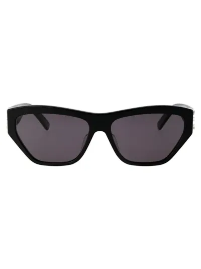 Givenchy 4g Sunglasses In Black