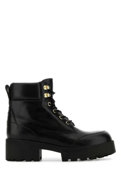 Givenchy Boots In Black