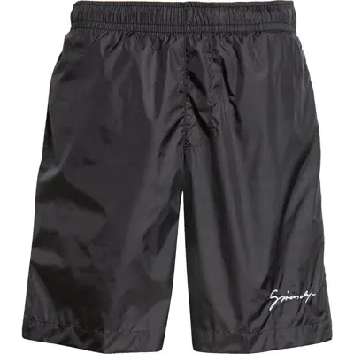 Givenchy Logo Embroidered Swim Trunks In Black/white