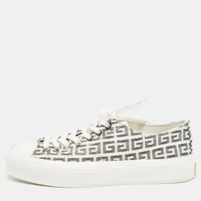 Pre-owned Givenchy White/black Canvas Lace Up Sneakers Size 39