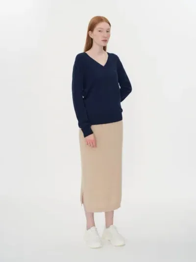 Gobi Cashmere V-neck Sweater In Navy