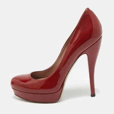 Pre-owned Gucci Burgundy Patent Leather Platform Pumps Size 38