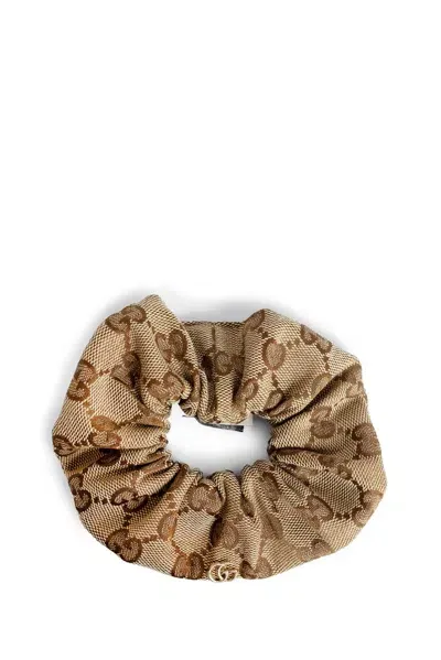 Gucci Double G Logo Plaque Scrunchy In Beige