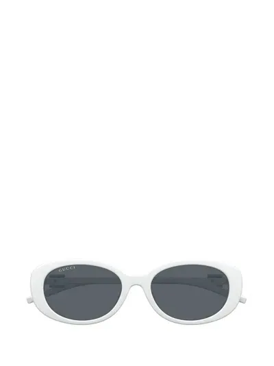 Gucci Eyewear Oval Frame Sunglasses In White