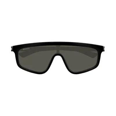 Gucci Eyewear Shield In Black