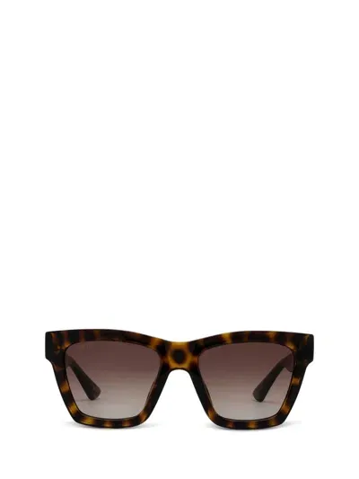 Gucci Eyewear Sunglasses In Brown